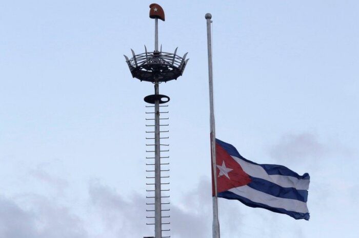 National mourning. Cuba honors its heroes